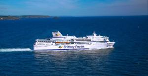 Brittany Ferries helps Plymouth to make Big Blue Splash